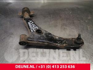 Volvo V40 Front lower wishbone, left O207090 photo 2