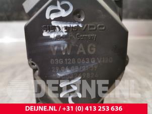 Volkswagen Caddy Gasklephuis O207091 foto 3