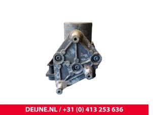 Mercedes Sprinter ABS pump O207124 photo 3