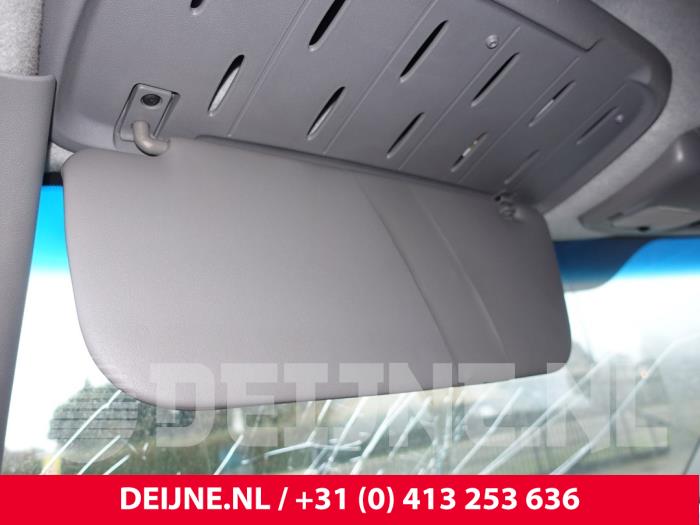 Mercedes Sprinter Zonneklep O207240