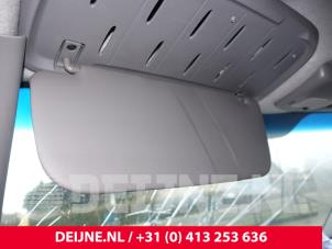 Gebruikte Zonneklep Mercedes Sprinter 3,5t (906.63) 313 CDI 16V Prijs € 24,20 Inclusief btw aangeboden door van Deijne Onderdelen Uden B.V.