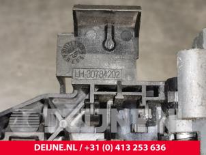 Volvo XC60 Türgriff 4-türig rechts vorne O207323 foto 3