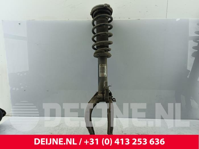 Volvo V60 Front shock absorber rod, right O207514