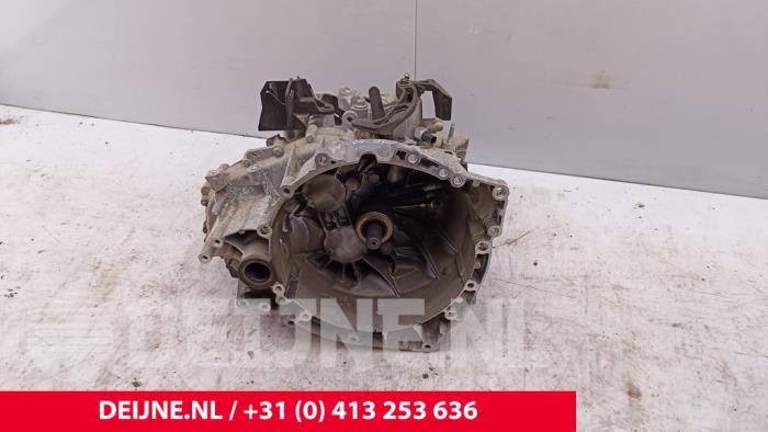 Volvo V60 Gearbox O207525
