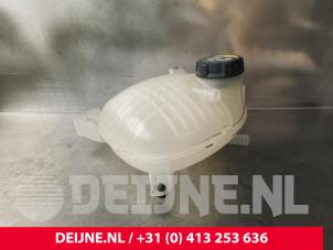 Gebruikte Expansievat Volvo XC40 (XZ) 2.0 D3 16V Prijs € 25,00 Margeregeling aangeboden door van Deijne Onderdelen Uden B.V.