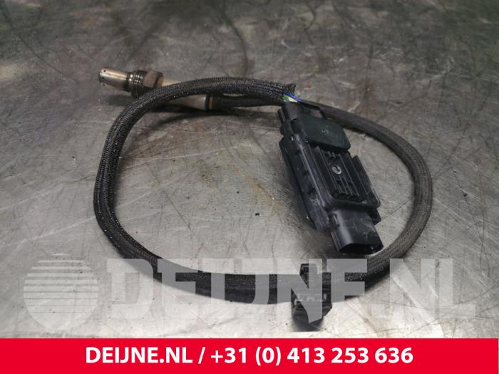 Nox sensor van een Volvo V60 II (ZW) 2.0 D3 16V 2019