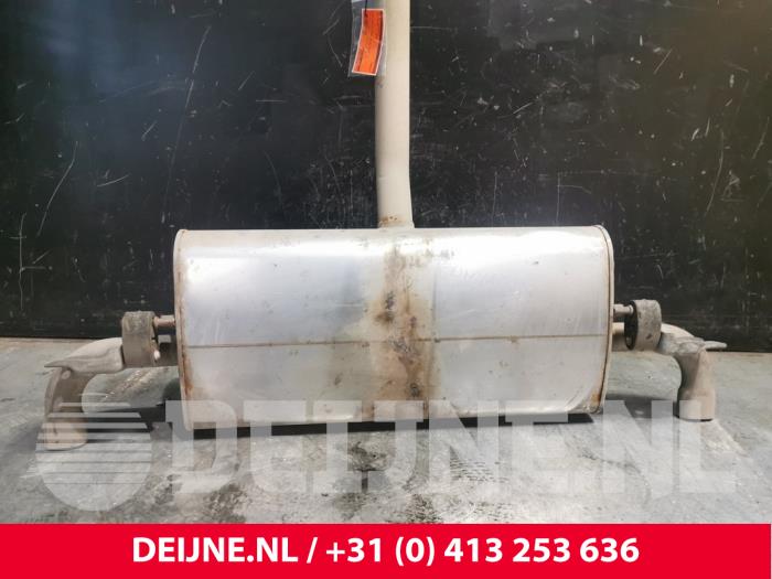 Gebruikte Uitlaat Einddemper Volvo XC40 (XZ) 2.0 D3 16V Prijs € 250,00 Margeregeling aangeboden door van Deijne Onderdelen Uden B.V.