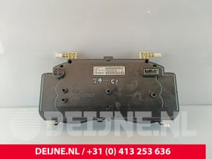 Opel Movano Kilometerteller KM O207679 foto 2