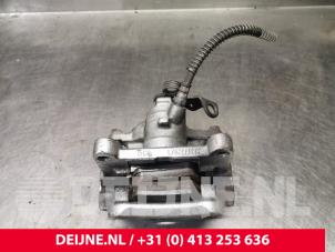 Renault Trafic Remklauw (Tang) rechts-achter O207779 foto 3