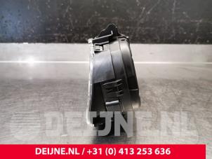 Renault Trafic Kilometerteller KM O207776 foto 2