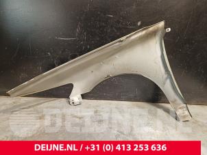 Volvo V50 Front wing, right O207951 photo 2