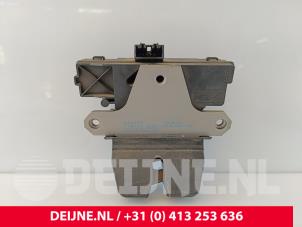 Volvo V50 Tailgate lock mechanism O207956 photo 2