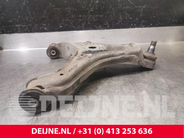Volkswagen Crafter Querlenker unten links vorne O207885