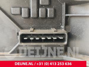 Volvo C70 Achterlicht links O208090 foto 3