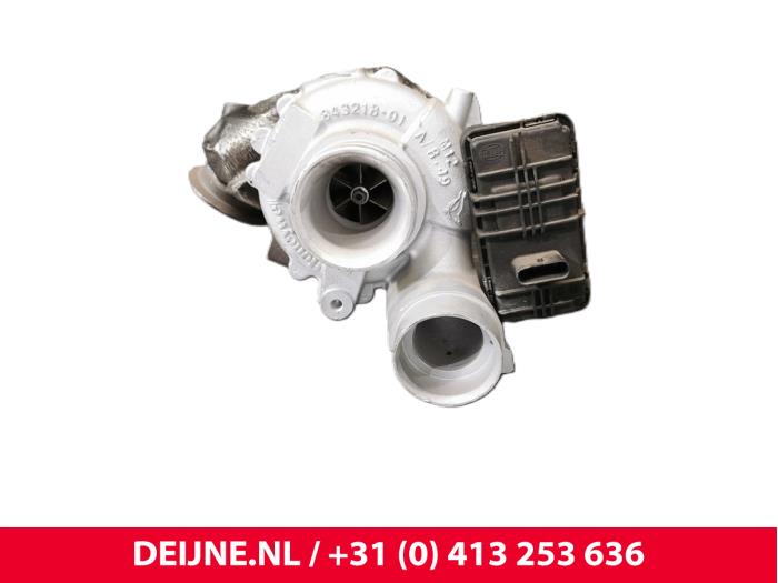 Mercedes E-Klasse Turbo O208168