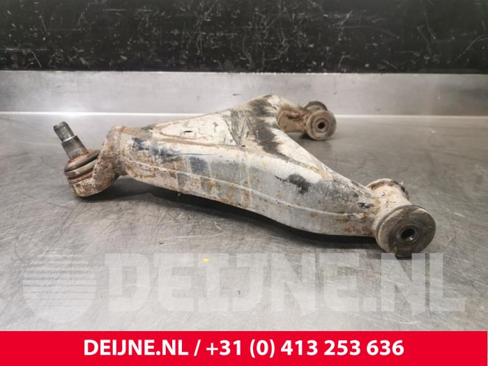 Mercedes Sprinter Draagarm onder rechts-voor O208198