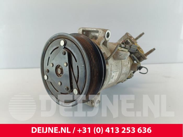 Volvo V60 Klimapumpe O208220