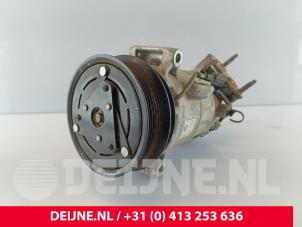Gebruikte Aircopomp Volvo V60 II (ZW) 2.0 B3 16V Mild Hybrid Prijs € 175,00 Margeregeling aangeboden door van Deijne Onderdelen Uden B.V.