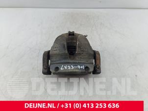 Volvo V60 Front brake calliper, left O208252 photo 2