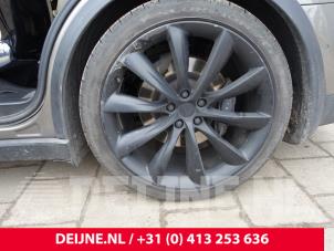 Tesla Model X Set of wheels + tyres O208316 photo 3