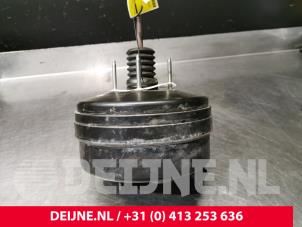 Gebruikte Rembekrachtiger Ford Transit Custom 2.0 TDCi 16V Eco Blue 170 Prijs € 145,20 Inclusief btw aangeboden door van Deijne Onderdelen Uden B.V.