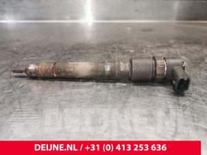Volvo V70 Injector (diesel) O208585 photo 3