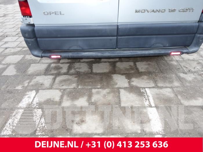 Opel Movano Stoßstange hinten O208642