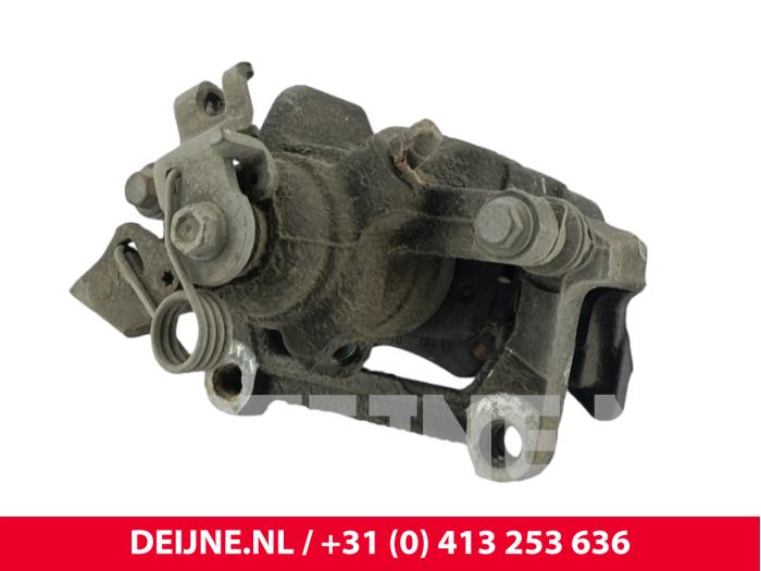 Volkswagen Transporter Remklauw (Tang) links-achter O208740