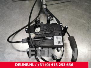 Volkswagen Transporter Schiebetür Schließmechanik rechts O208747 foto 3