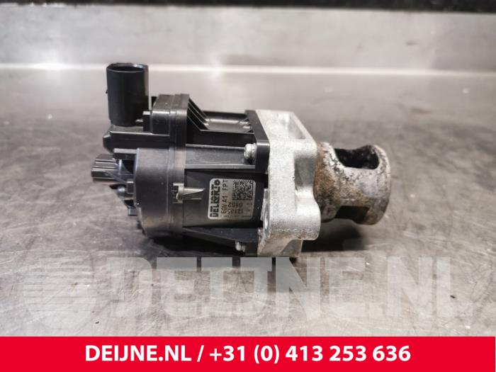 Gebruikte Uitlaat gasklep (EGR) Fiat Doblo Cargo (263) 1.6 D Multijet Prijs € 48,40 Inclusief btw aangeboden door van Deijne Onderdelen Uden B.V.