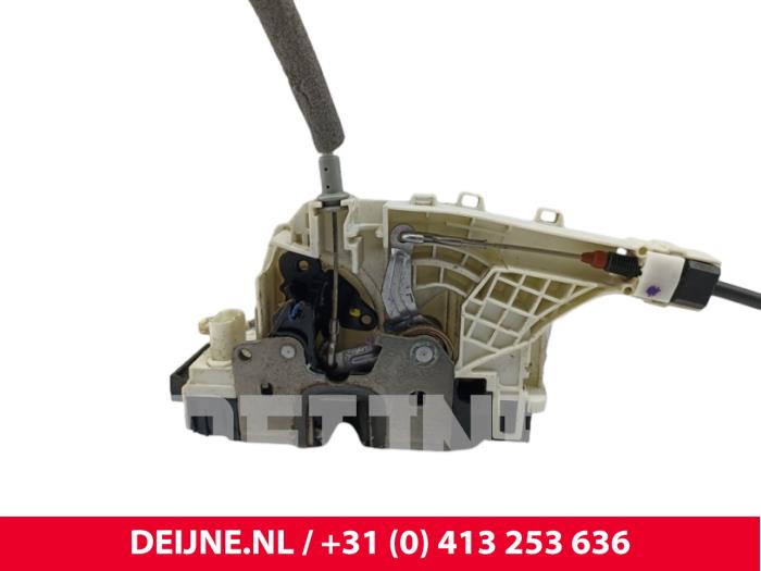 Mercedes Sprinter Deurslot Mechaniek 2Deurs links O208891