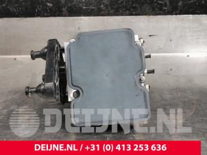 Mercedes Sprinter ABS Pumpe O209057 foto 3
