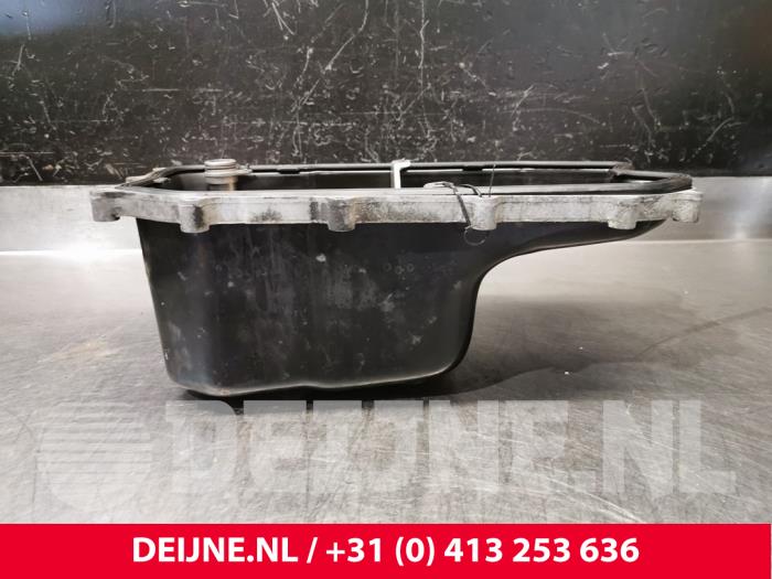 Gebruikte Carterpan Iveco New Daily IV 40C12V, 40C12V/P Prijs € 84,70 Inclusief btw aangeboden door van Deijne Onderdelen Uden B.V.