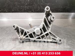 Ford Transit Motorsteun O209157 foto 3