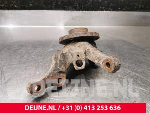Renault Kangoo Achsschenkel rechts vorne O209275 foto 2