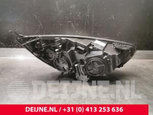 Ford Transit Custom Koplamp links O9990002103 foto 3