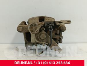 Volkswagen Caddy Remklauw (Tang) links-achter O209492 foto 3