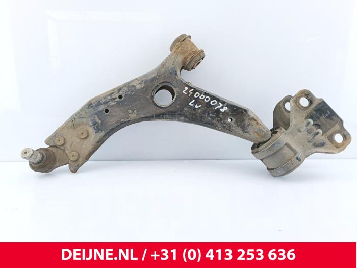 Volvo V40 Draagarm onder links-voor O209545