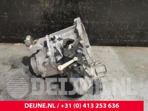 Opel Combo Getriebe O209653 foto 2