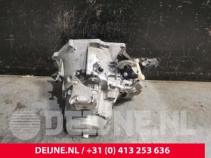Opel Combo Getriebe O209653 foto 3