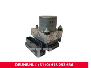 Gebruikte ABS Pomp Opel Combo Cargo 1.6 CDTI 75 Prijs € 211,75 Inclusief btw aangeboden door van Deijne Onderdelen Uden B.V.