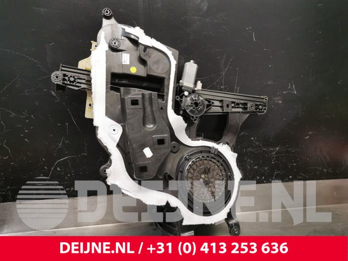 Opel Combo Fenstermechanik 2-türig rechts vorne O209658