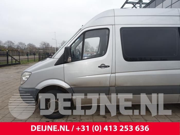 Mercedes Sprinter Fenstermechanik 2-türig links vorne O209745