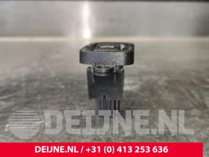 Volvo V50 Electric window switch O209756 photo 2