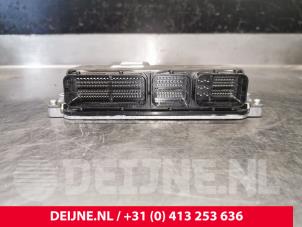 Gebruikte Computer Motormanagement Volvo V60 II (ZW) 2.0 B3 16V Mild Hybrid Prijs € 350,00 Margeregeling aangeboden door van Deijne Onderdelen Uden B.V.