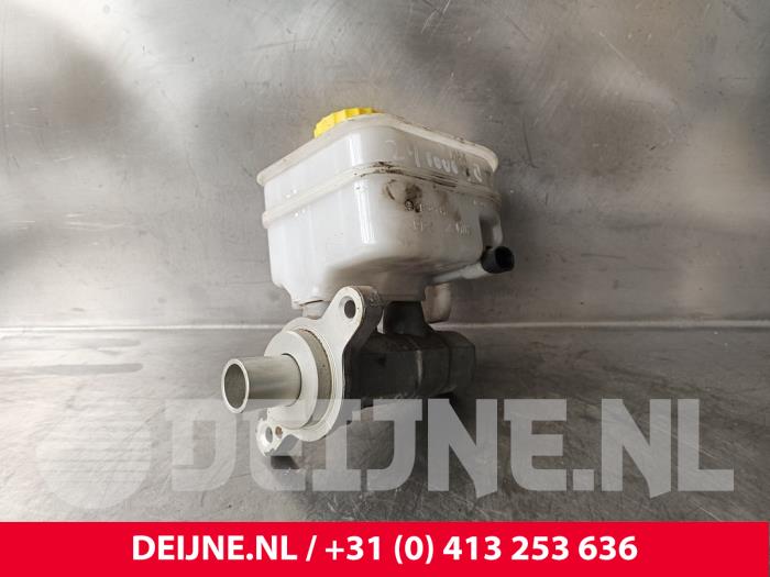 Iveco New Daily Hauptbremszylinder O209877