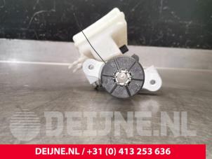 MAN TGE Hauptbremszylinder O209964 foto 3