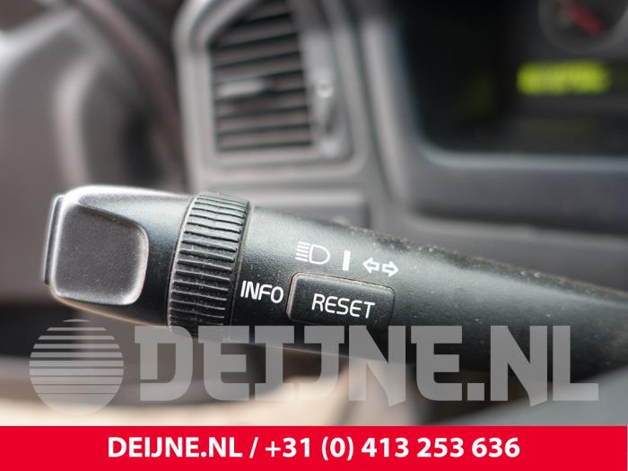 Volvo XC70 Kombischalter Lenksäule O210039