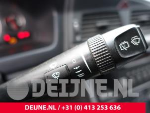Volvo XC70 Steering column stalk O210039 photo 2