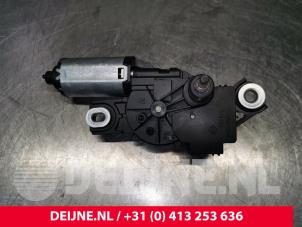 Gebruikte Ruitenwissermotor achter Volkswagen Caddy IV 2.0 TDI 75 Prijs € 36,30 Inclusief btw aangeboden door van Deijne Onderdelen Uden B.V.